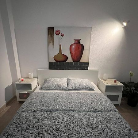 פלאייה דל אינגלז Yumbo Sunset Suite Tanife - 50M From Yumbo מראה חיצוני תמונה