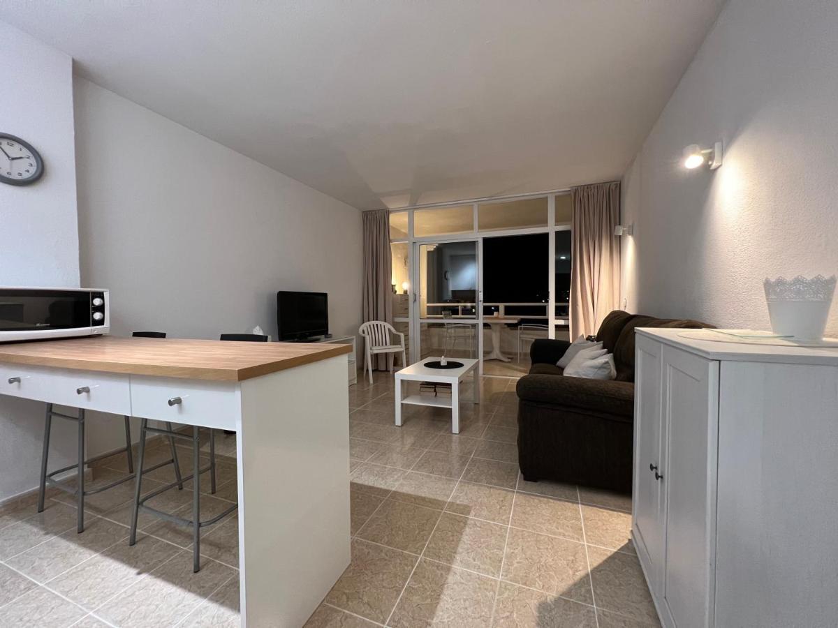 פלאייה דל אינגלז Yumbo Sunset Suite Tanife - 50M From Yumbo מראה חיצוני תמונה
