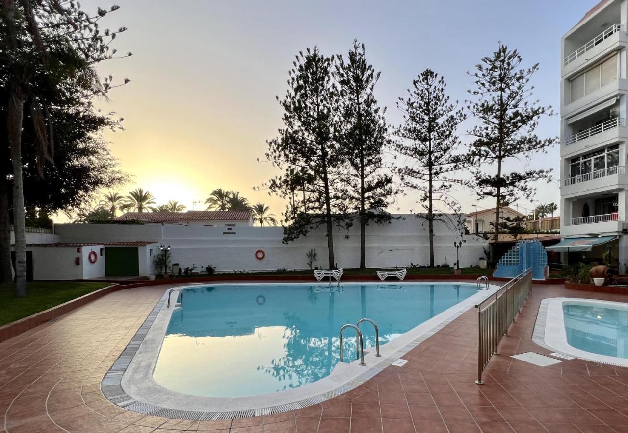 פלאייה דל אינגלז Yumbo Sunset Suite Tanife - 50M From Yumbo מראה חיצוני תמונה